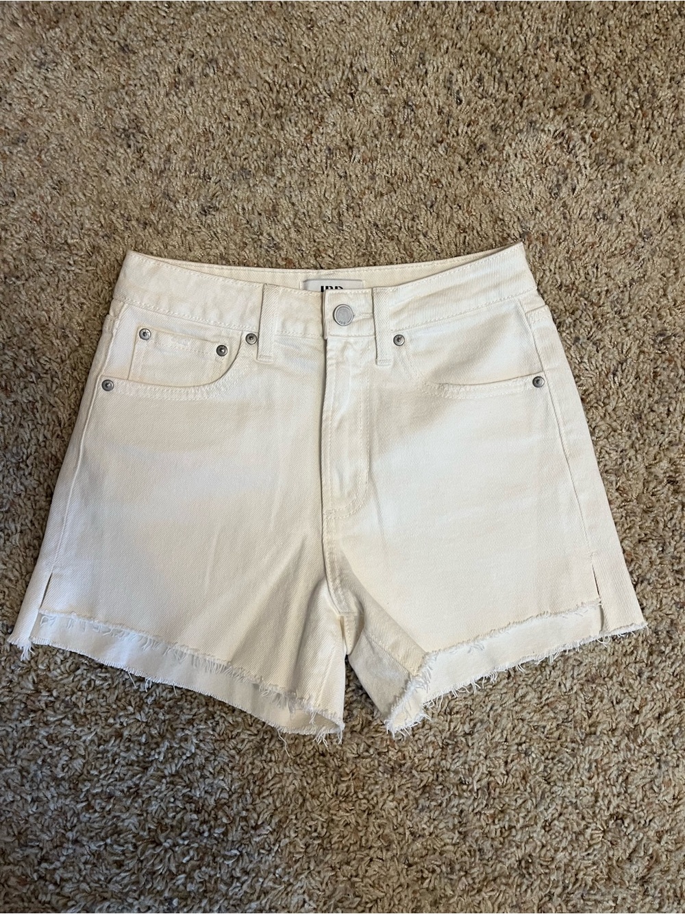 White jean shorts brand JBD size XS